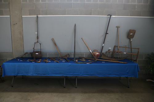 Exposició d'eines antigues del camp