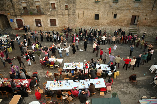 Sardanes a plaça