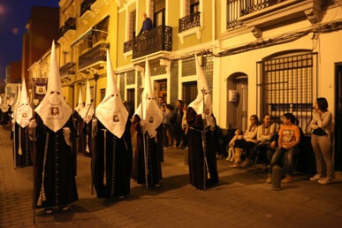 Processó de Visita als Sants Monuments