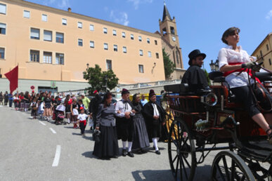 Comitiva del casament típic
