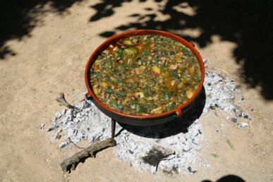 Una de les cassoles, a punt