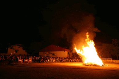 El fester i els bujots en flames