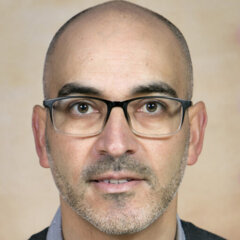 Enric Olivares Torres