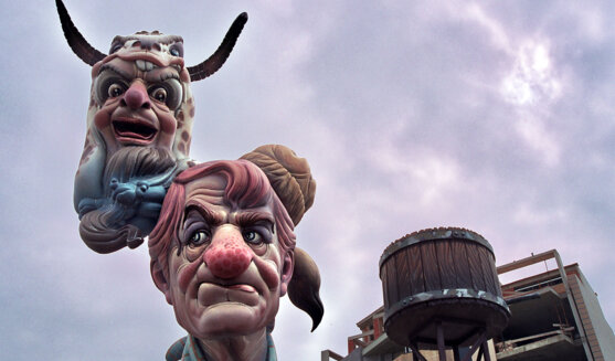 Les Falles fora de València