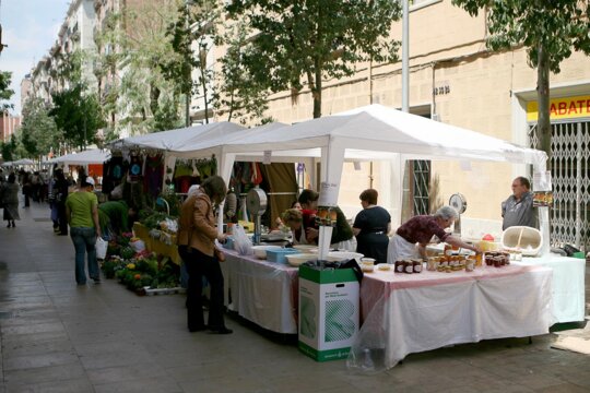 Les parades d'herbes, mel i fruita confitada